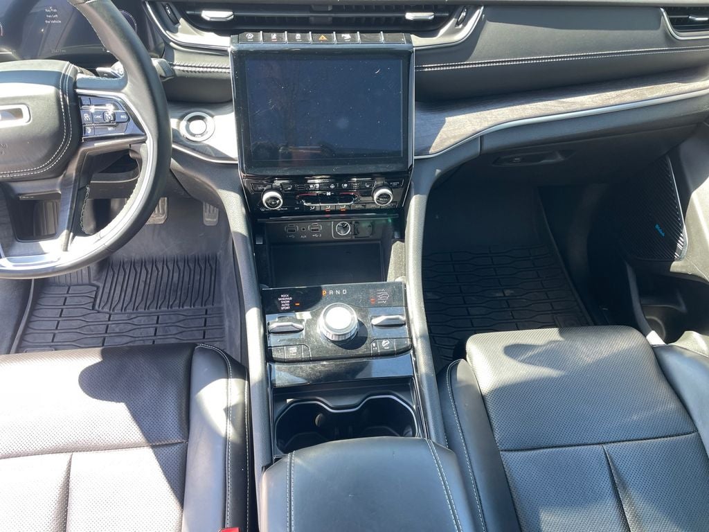 2022 Jeep Grand Cherokee Overland