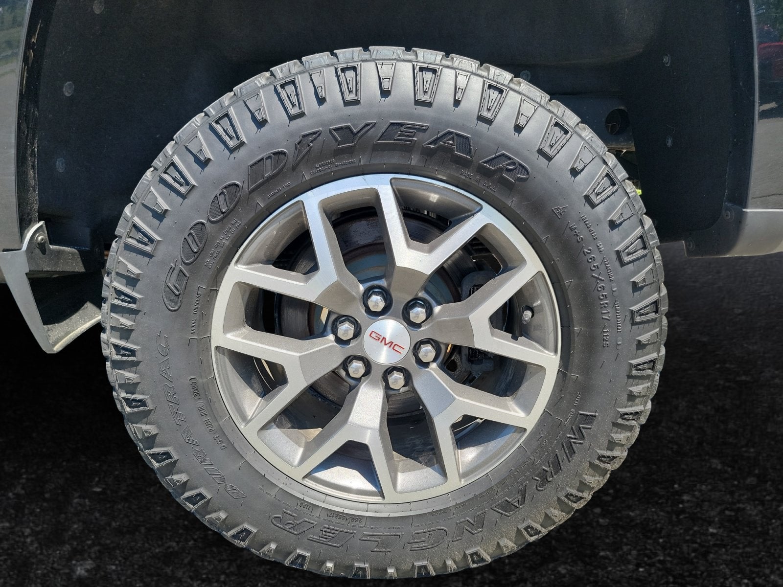 2021 GMC Canyon 4WD AT4 w/Leather