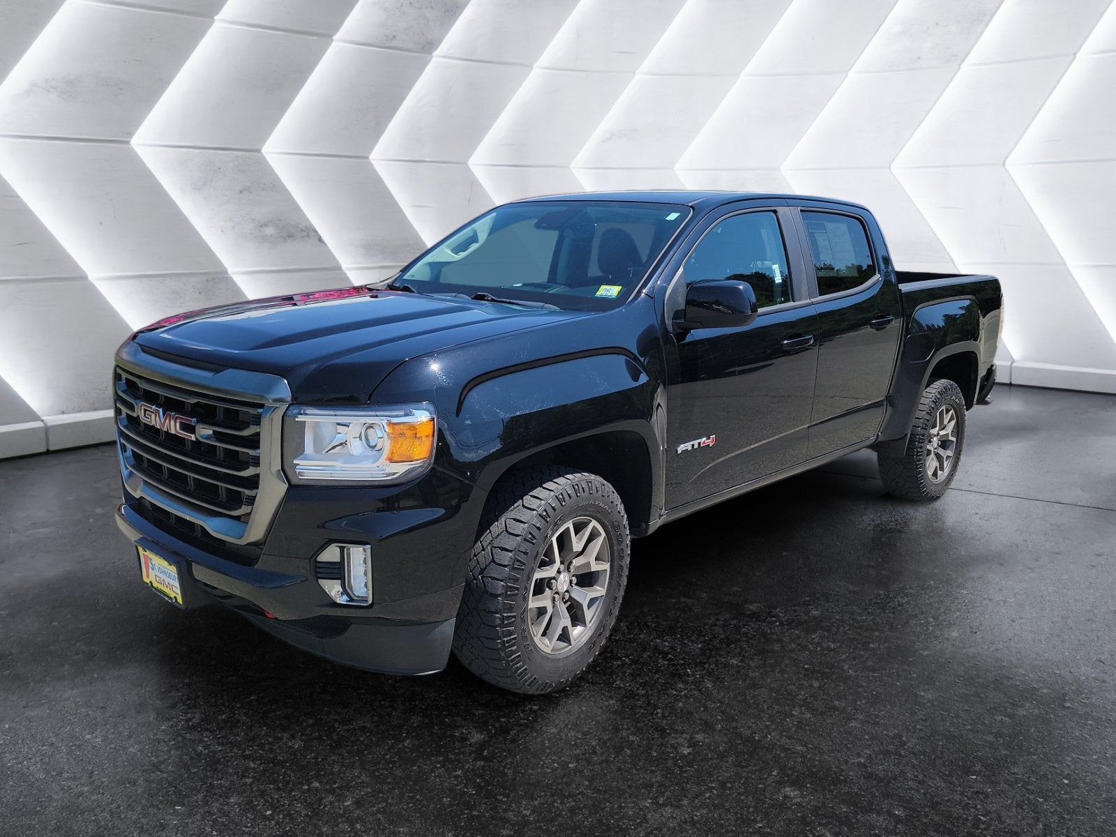 2021 GMC Canyon 4WD AT4 w/Leather