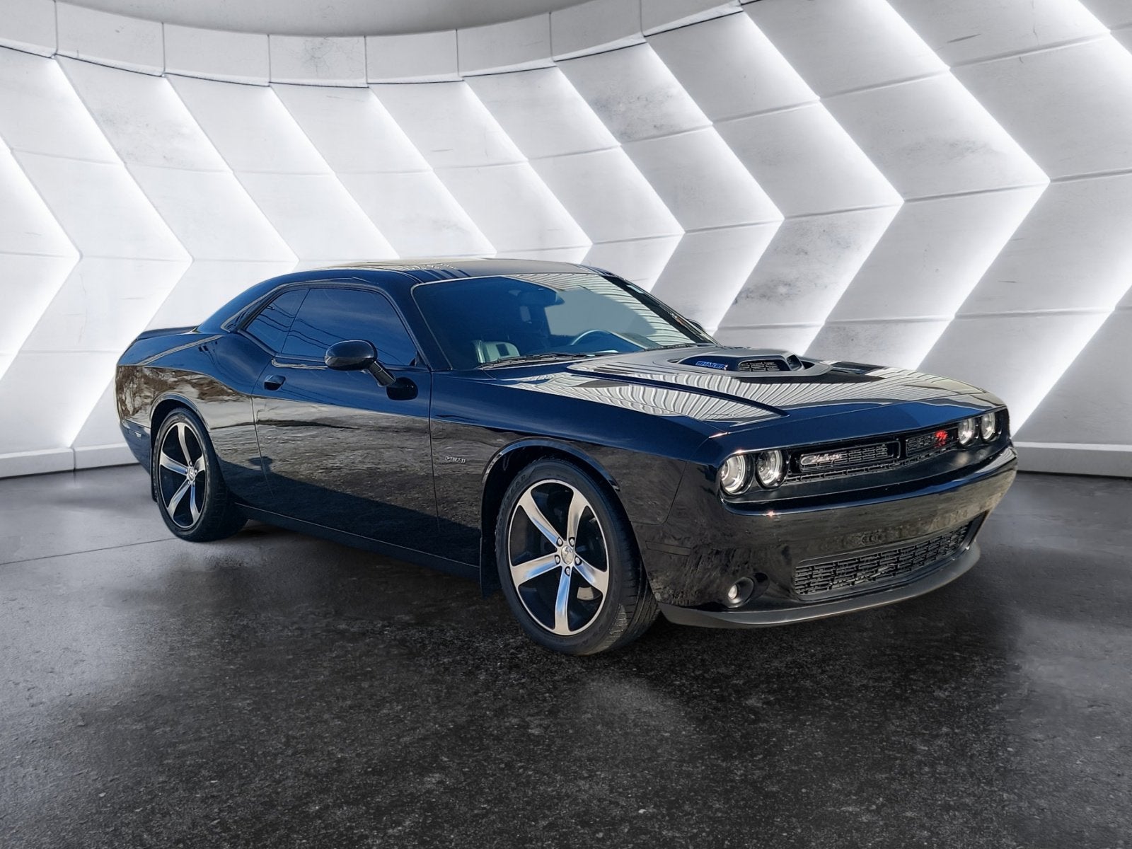 2016 Dodge Challenger R/T Plus Shaker