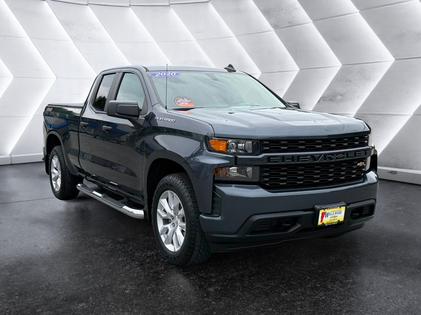 2020 Chevrolet Silverado 1500 Custom
