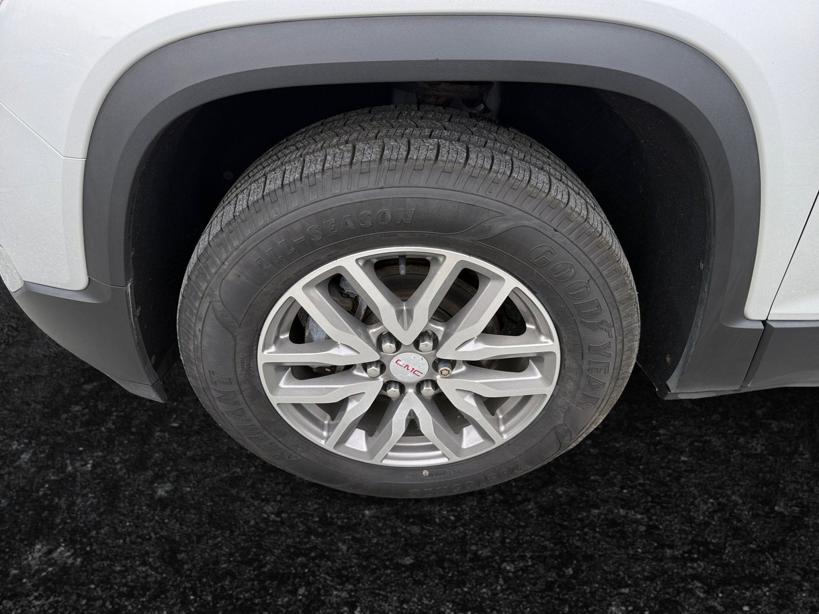 2017 GMC Acadia SLE