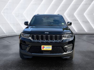 2027 Jeep Grand Cherokee Laredo X