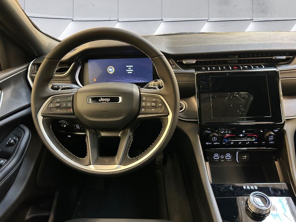 2025 Jeep Grand Cherokee Laredo X