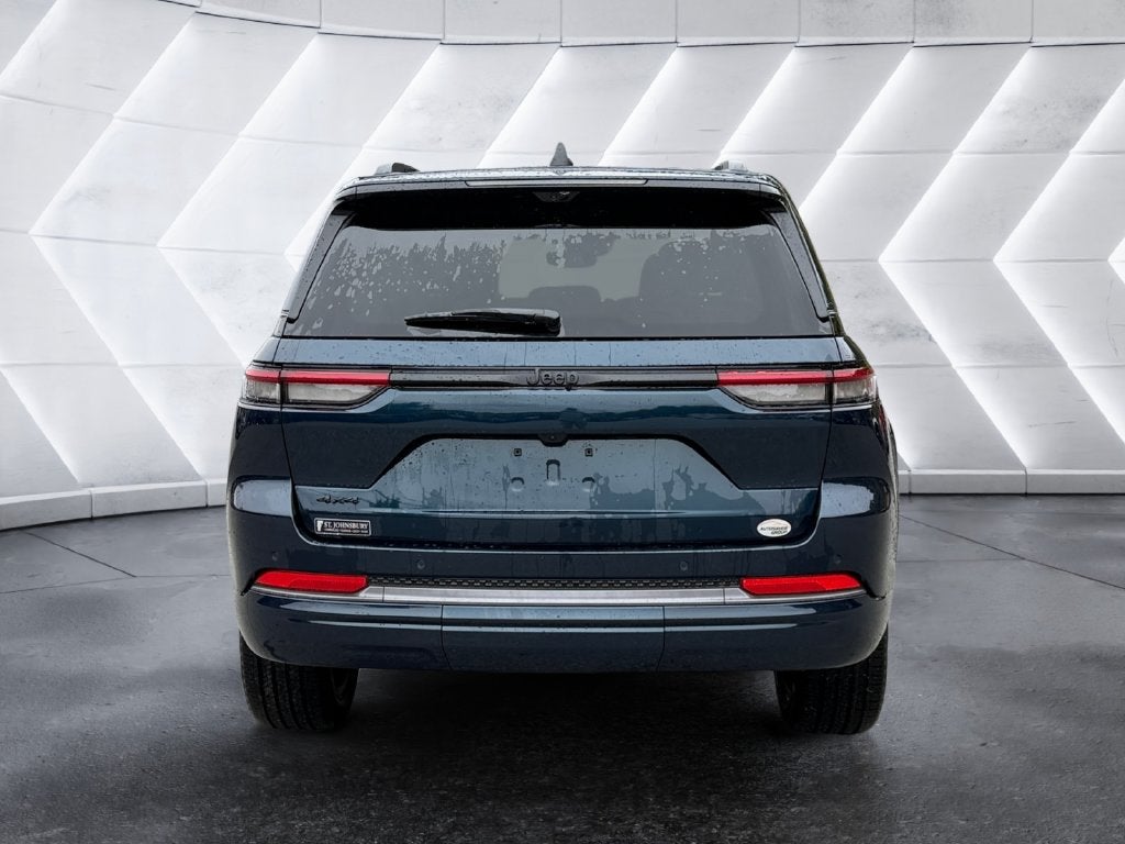 2027 Jeep Grand Cherokee Limited Reserve