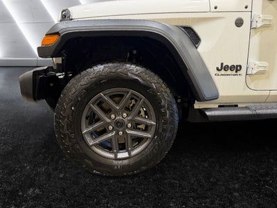 2026 Jeep Gladiator Sport