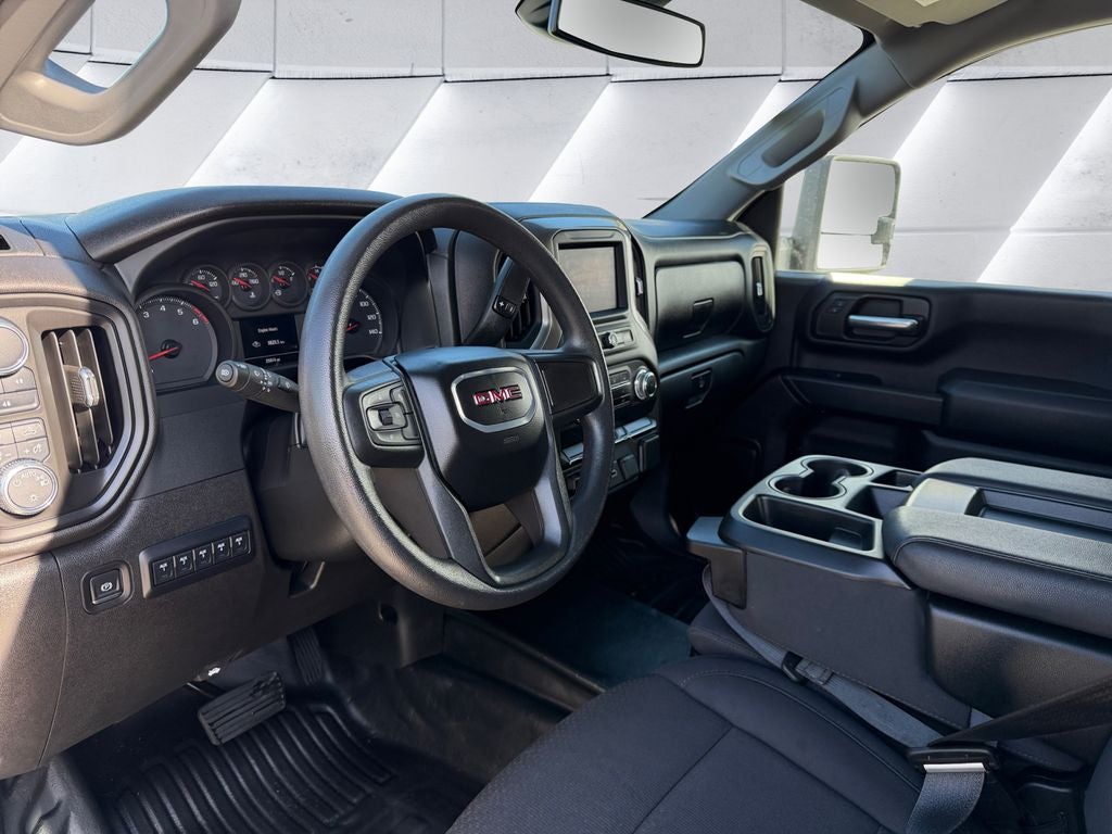 2024 GMC Sierra 3500HD Pro Chassis