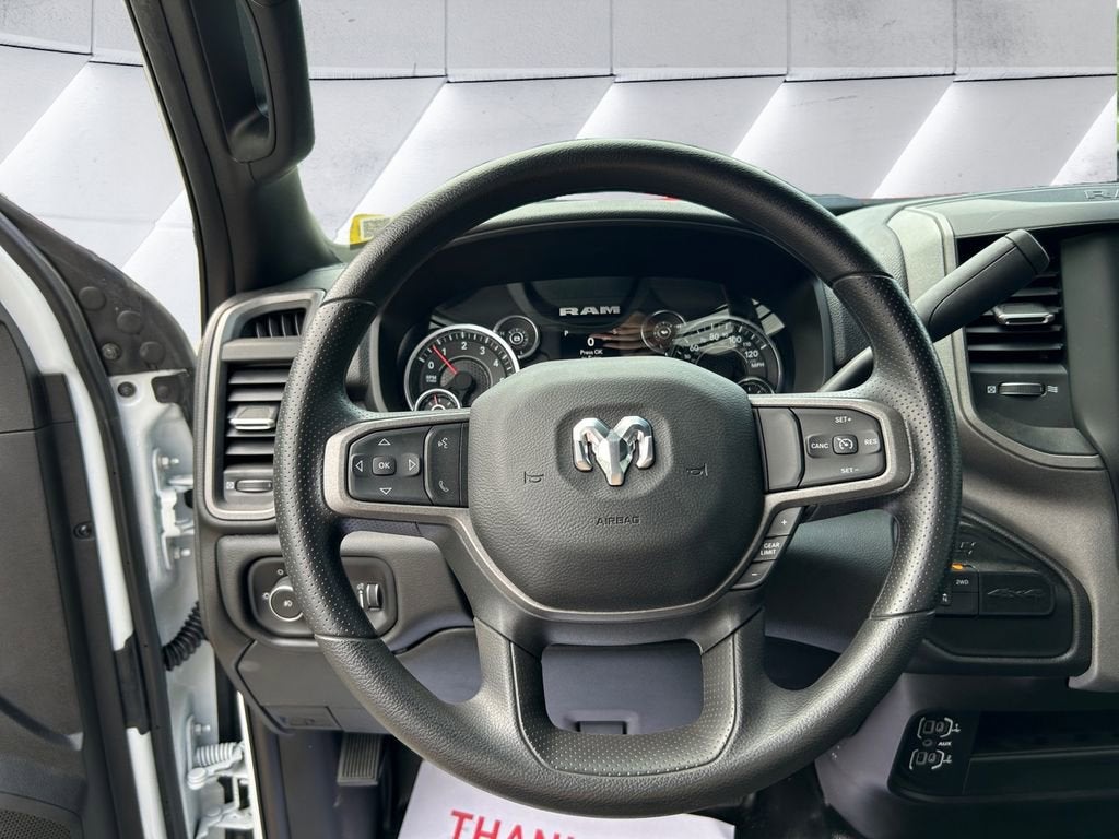 2024 RAM 3500 Chassis Cab TRADESMAN Flat Bed Stake Body