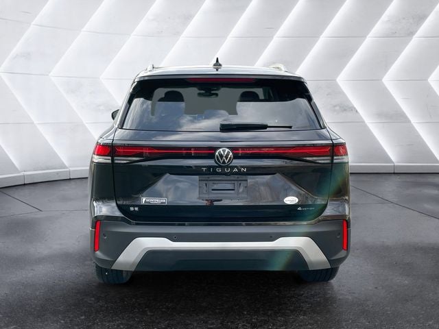 2025 Volkswagen Tiguan 2.0T SE