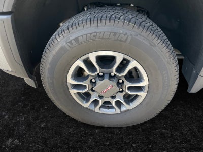 2025 GMC Sierra 2500 HD SLE