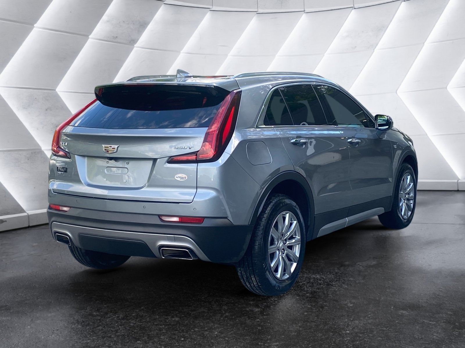 2023 Cadillac XT4 AWD Premium Luxury