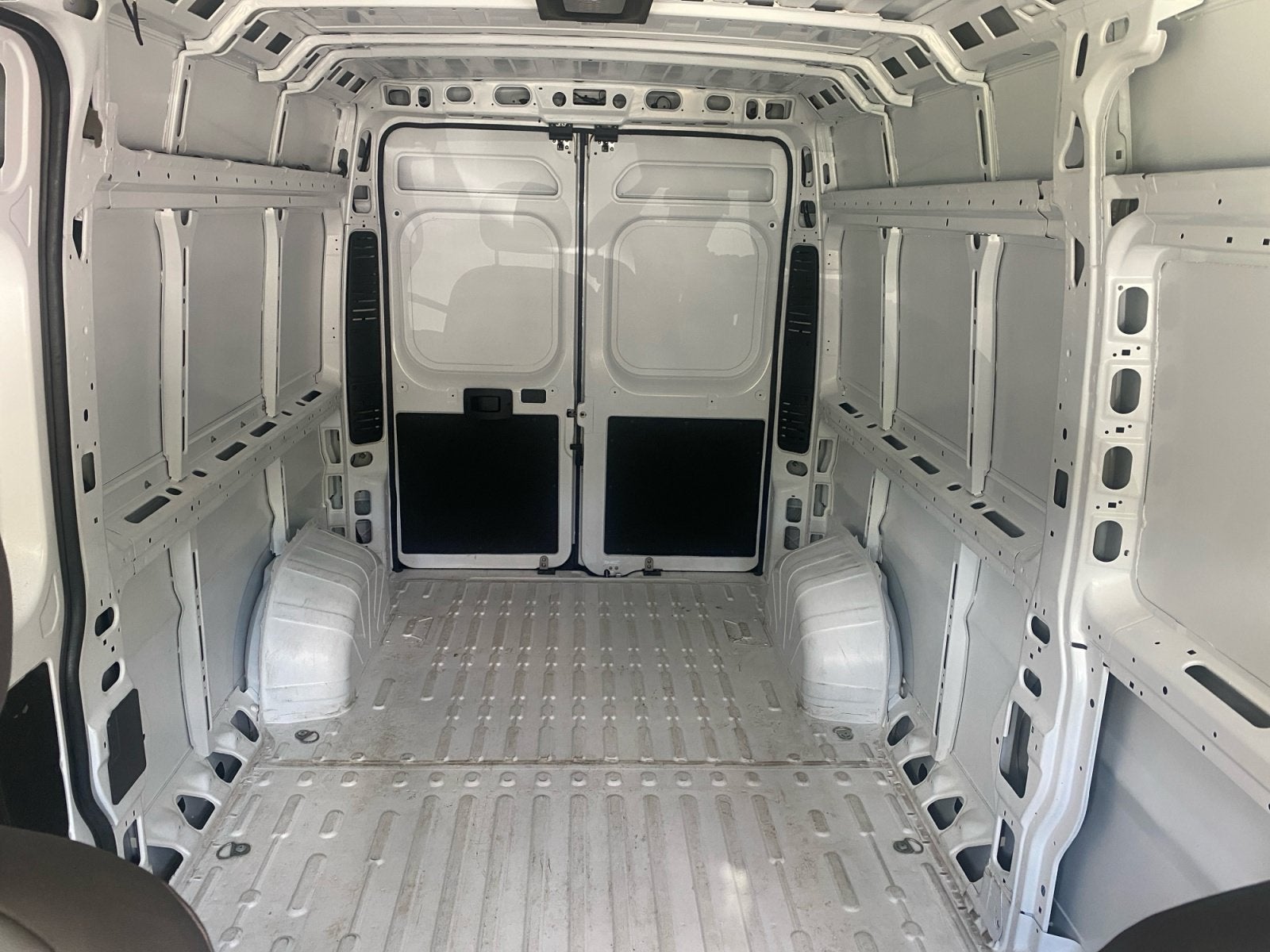 2026 RAM ProMaster Cargo Van Tradesman