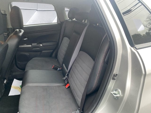 2025 Mitsubishi Outlander Sport 2.0 SE