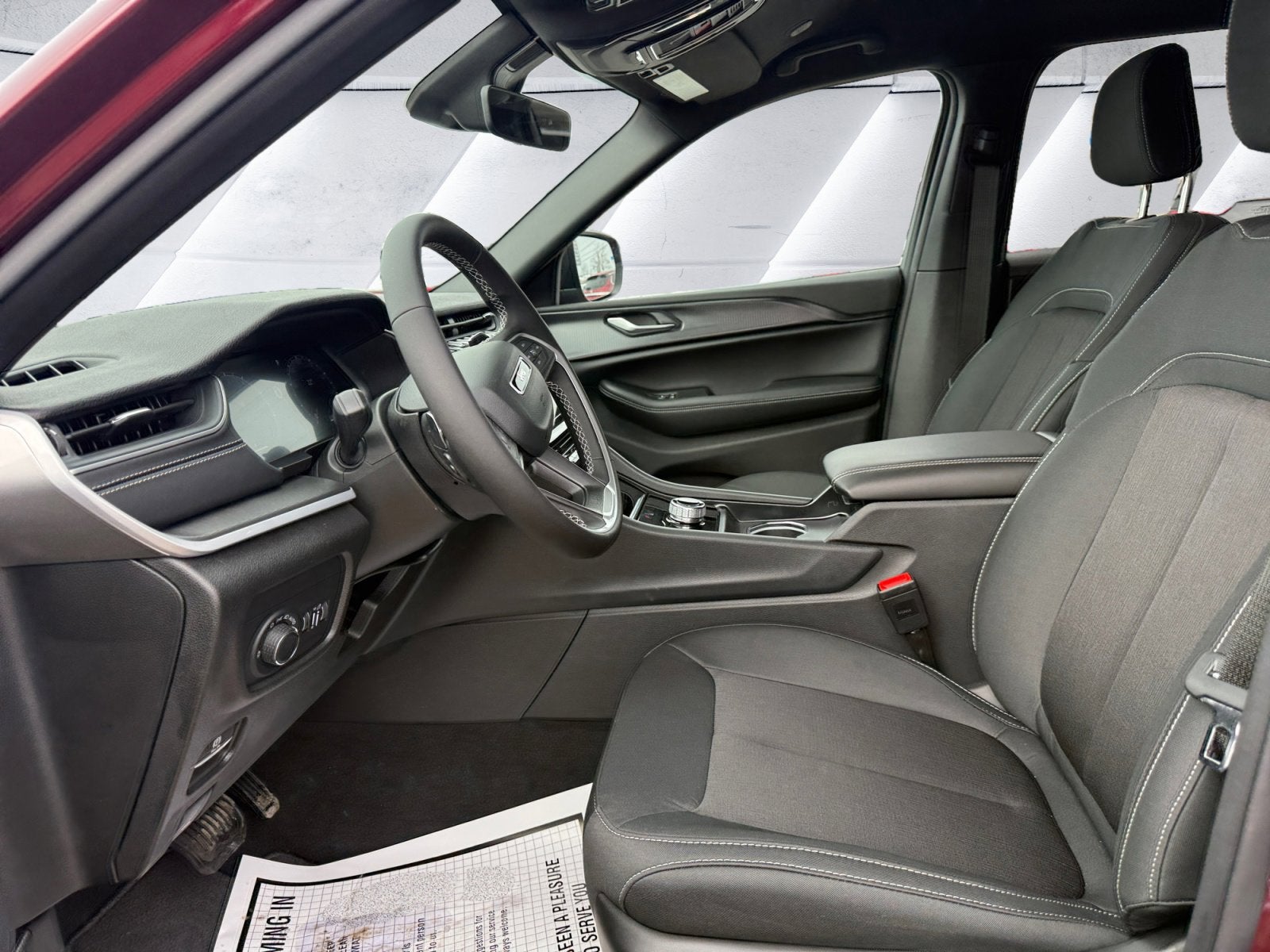 2026 Jeep Grand Cherokee Laredo