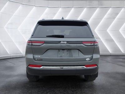 2027 Jeep Grand Cherokee Laredo X
