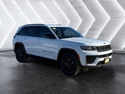 2026 Jeep Grand Cherokee Laredo