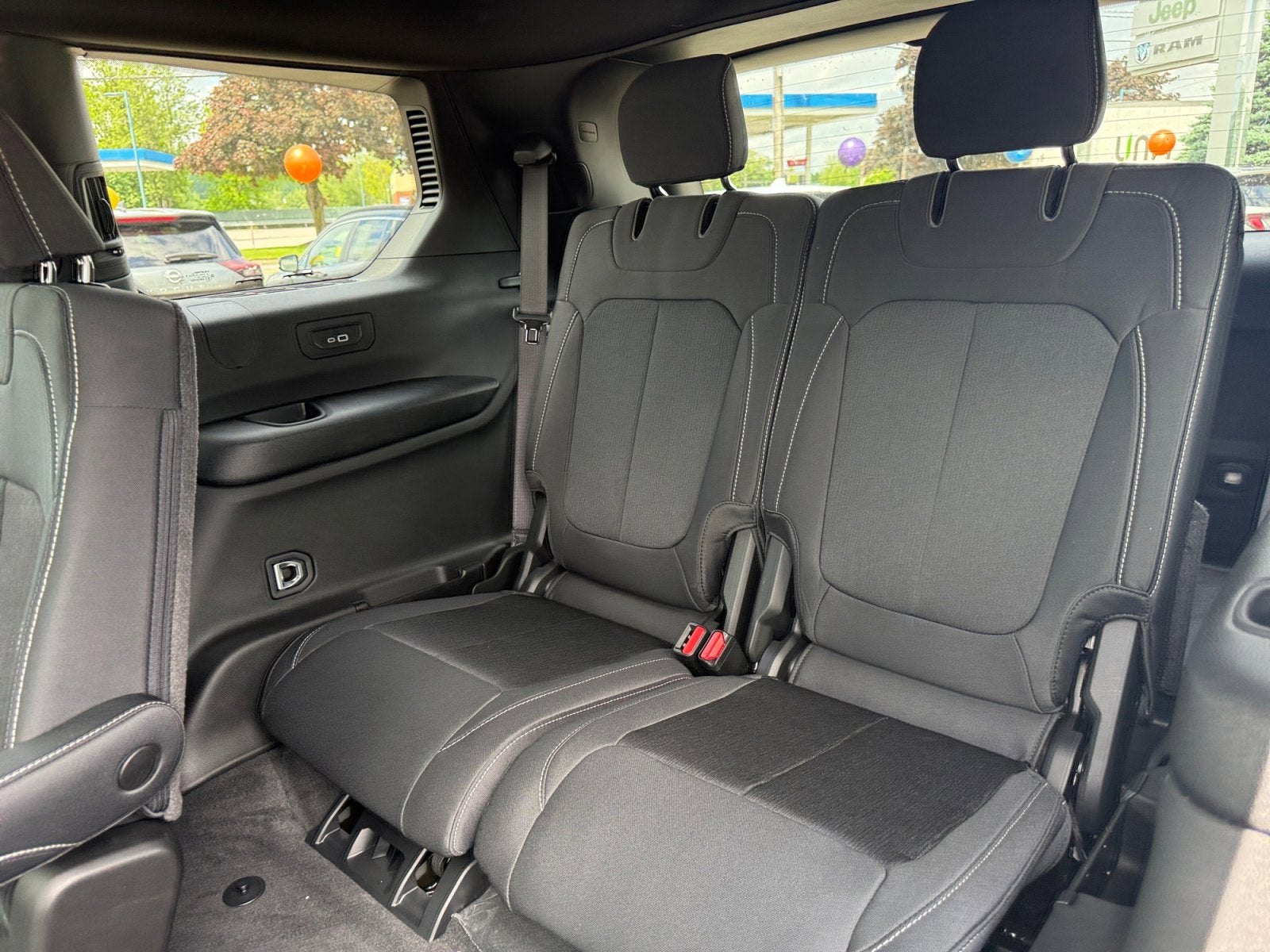 2026 Jeep Grand Cherokee L Laredo