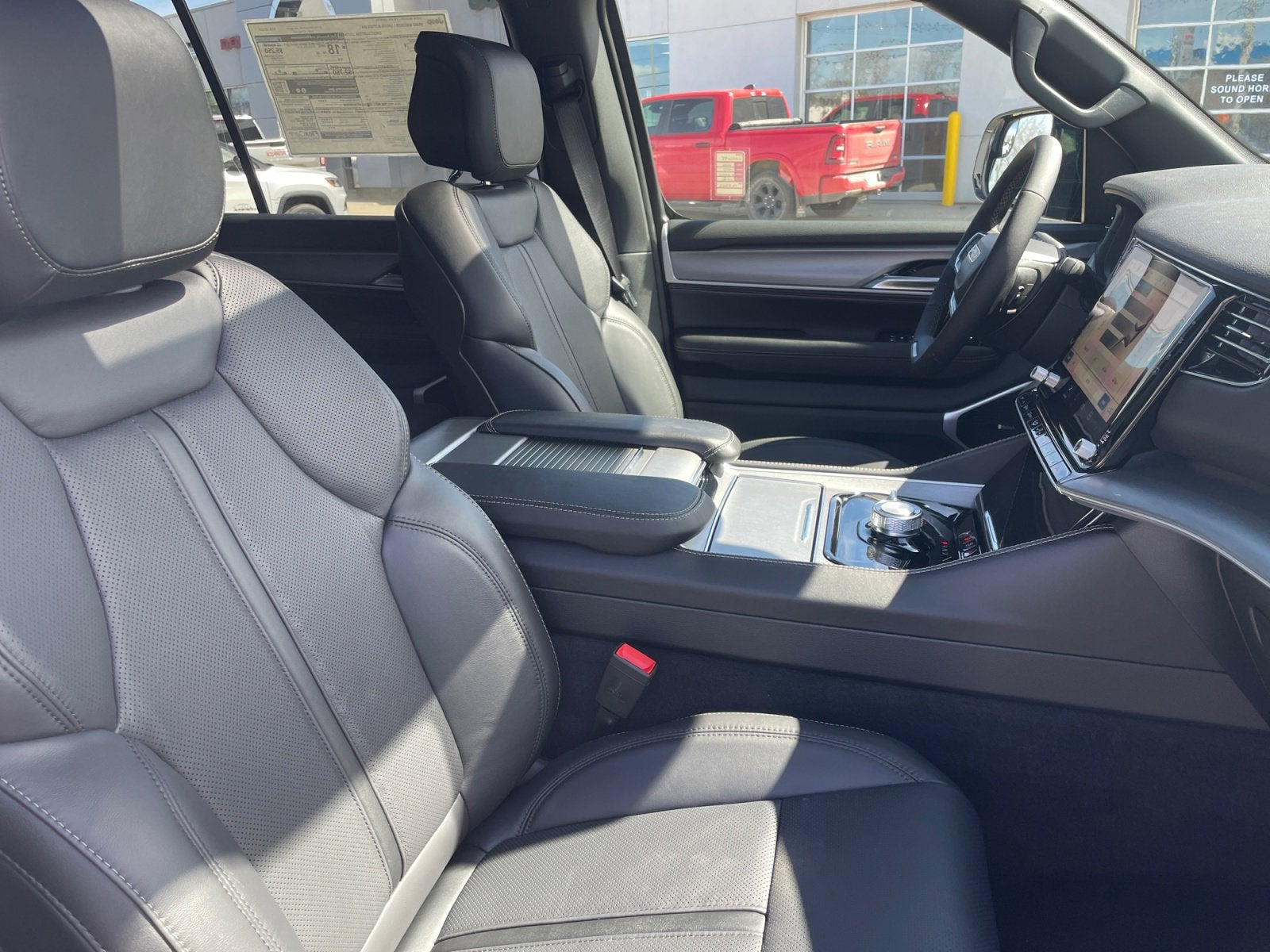 2026 Jeep Grand Wagoneer L Limited Altitude