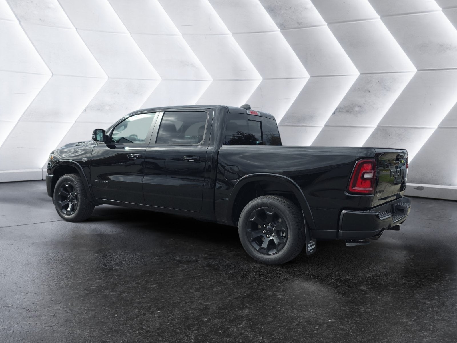 2027 RAM 1500 Big Horn/Lone Star