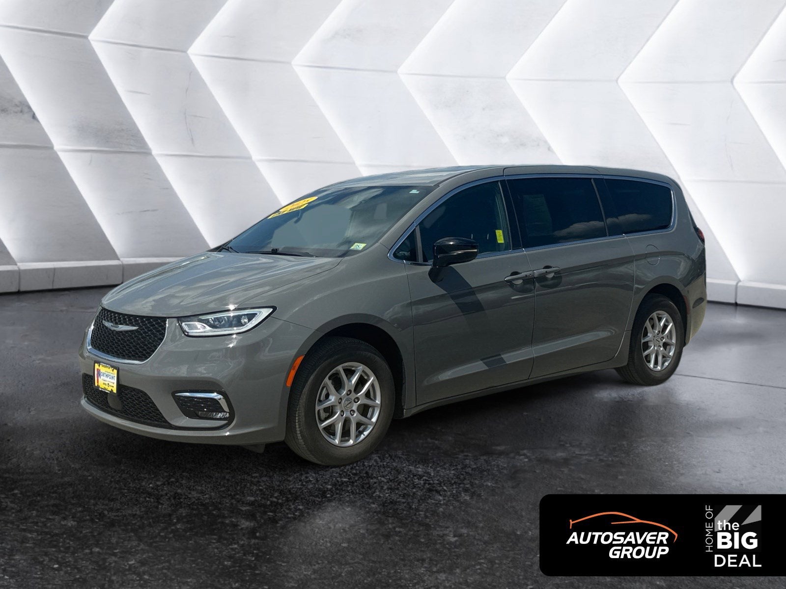 2025 Chrysler Pacifica Select