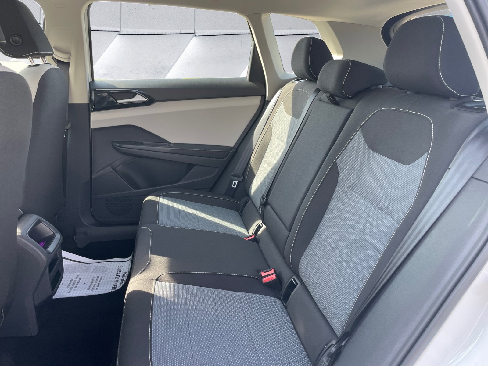 2025 Volkswagen Taos S