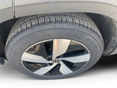 2025 Volkswagen Taos S