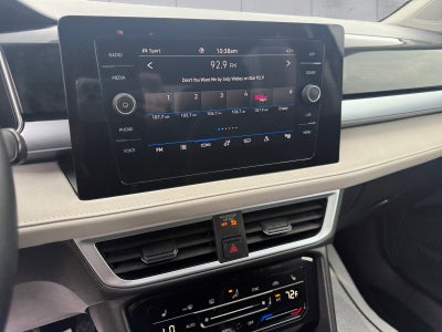 2025 Volkswagen Taos SE