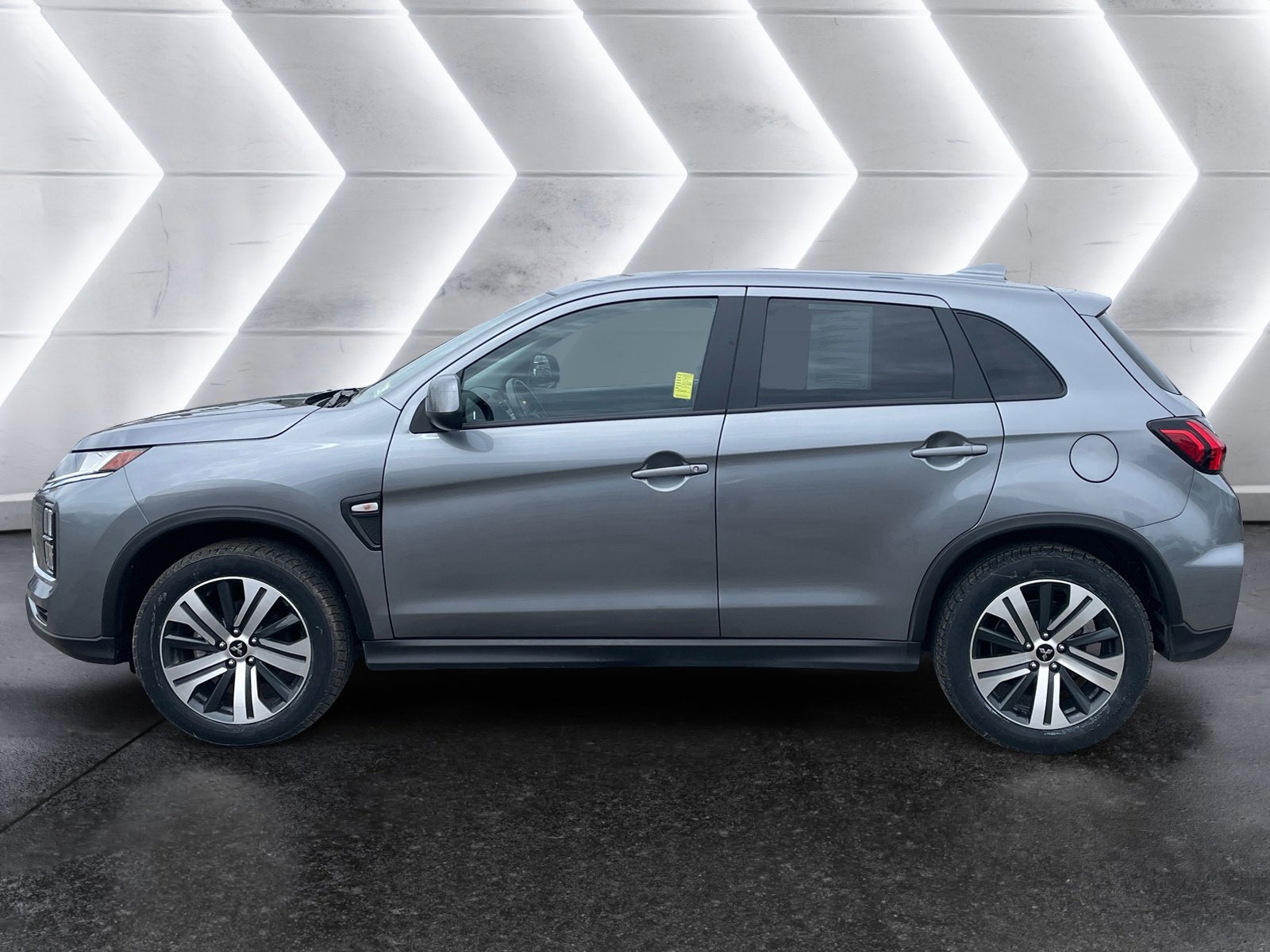 2025 Mitsubishi Outlander Sport Base