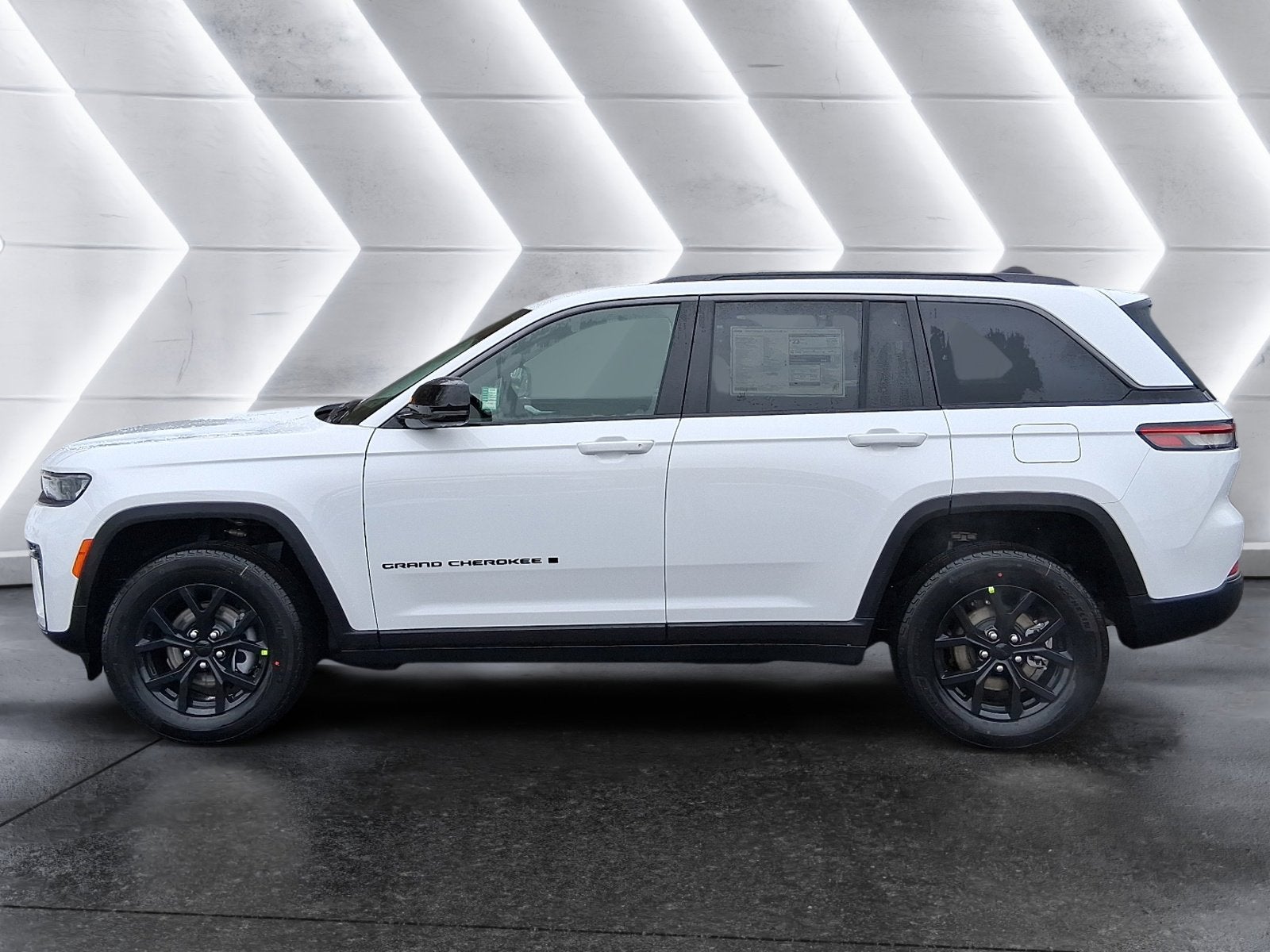 2026 Jeep Grand Cherokee Laredo