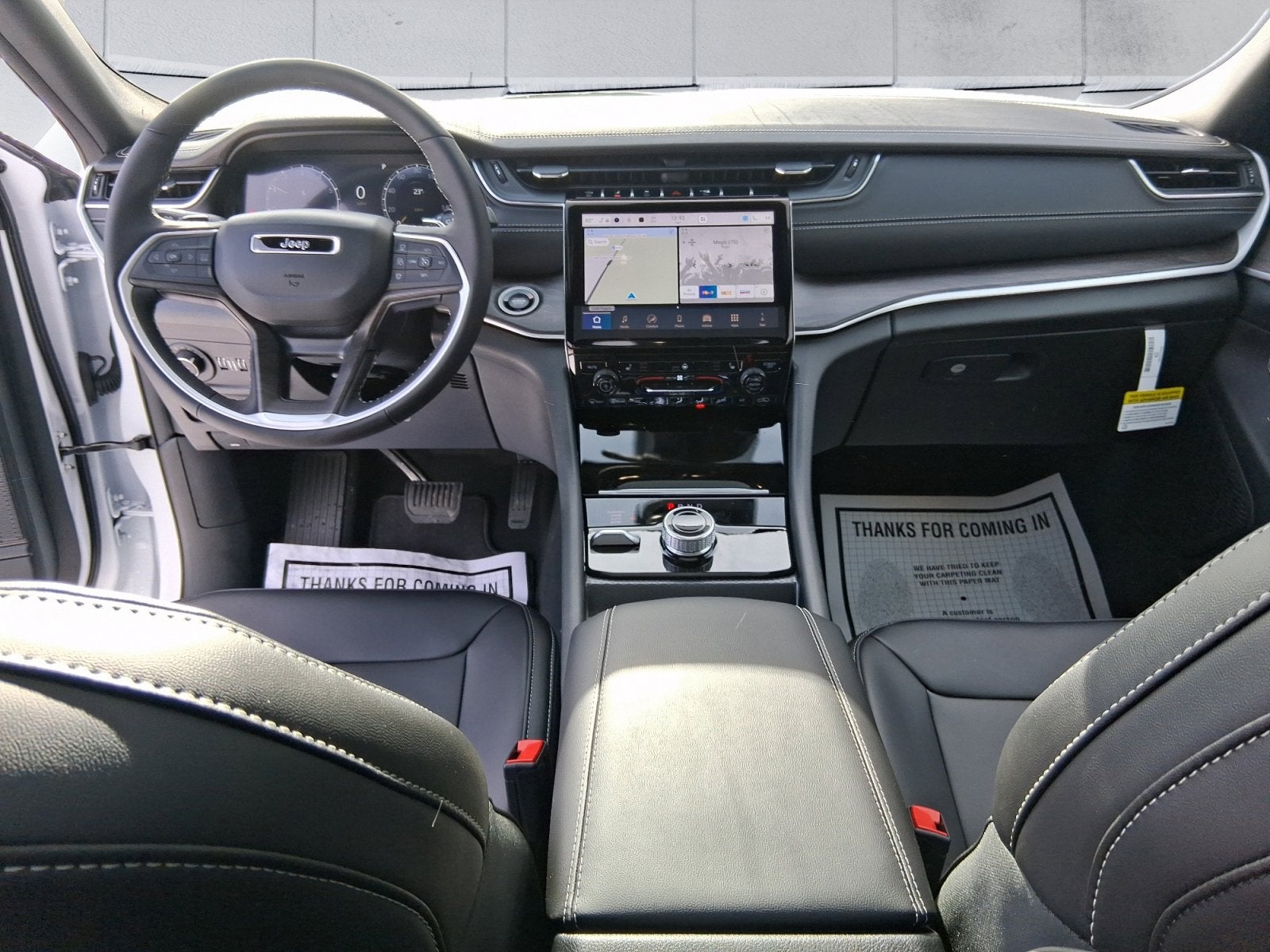 2025 Jeep Grand Cherokee Limited BLACKOUT