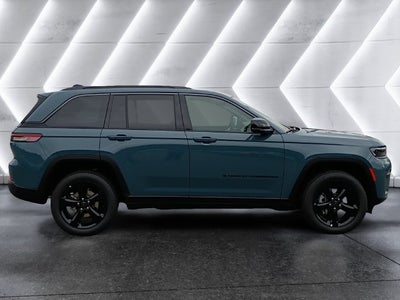 2027 Jeep Grand Cherokee Limited ALTITUDE