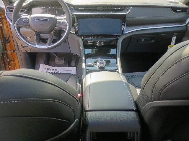 2027 Jeep Grand Cherokee Limited