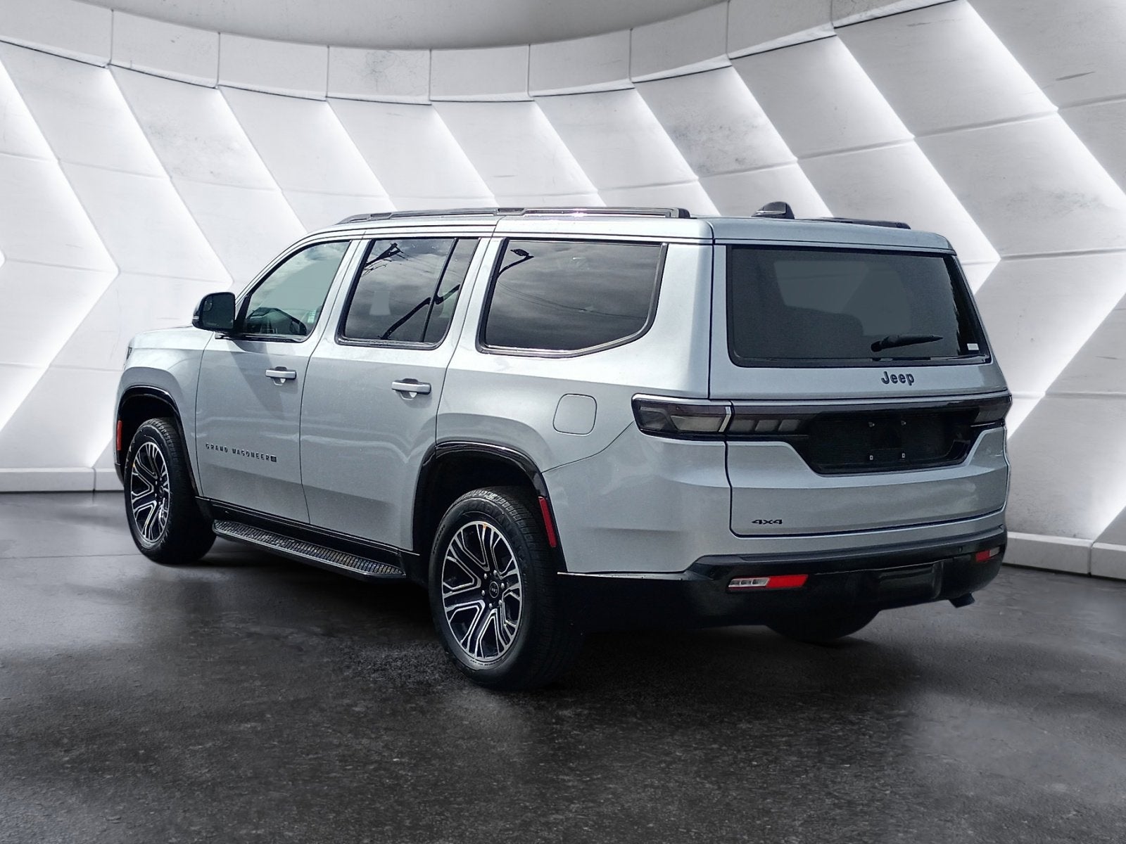 2026 Jeep Grand Wagoneer Base