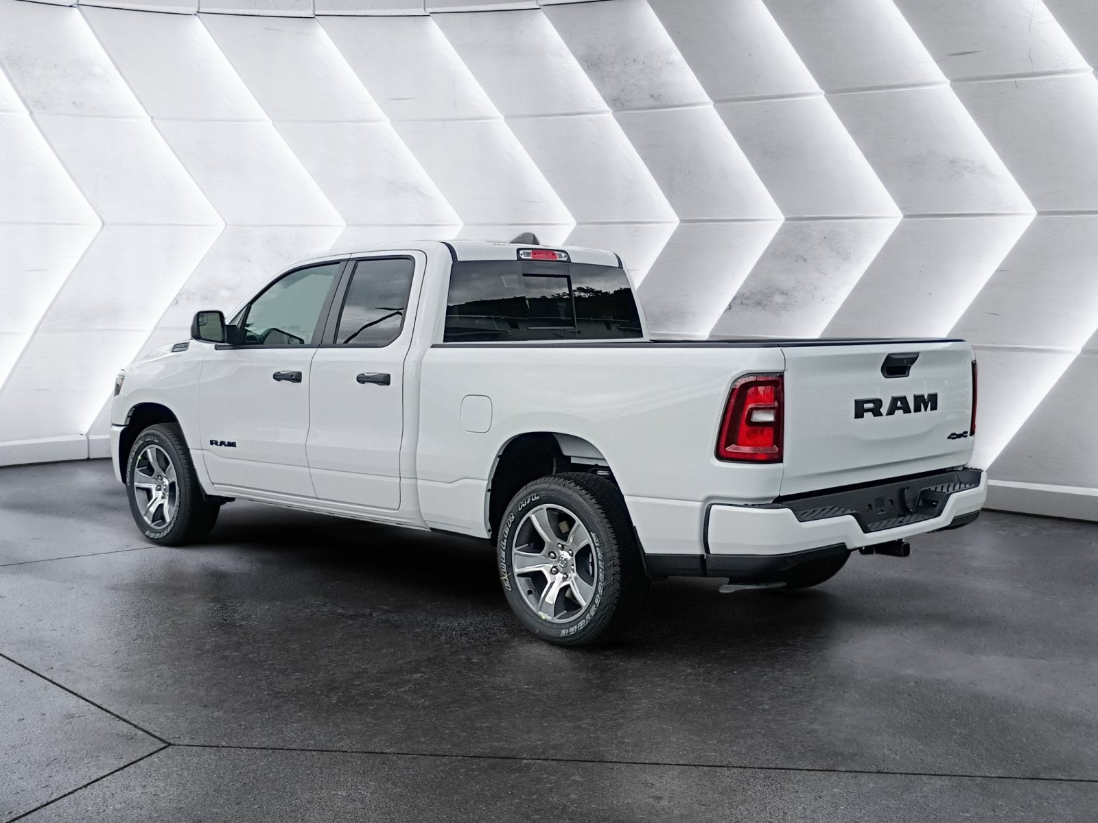 2026 RAM 1500 Express