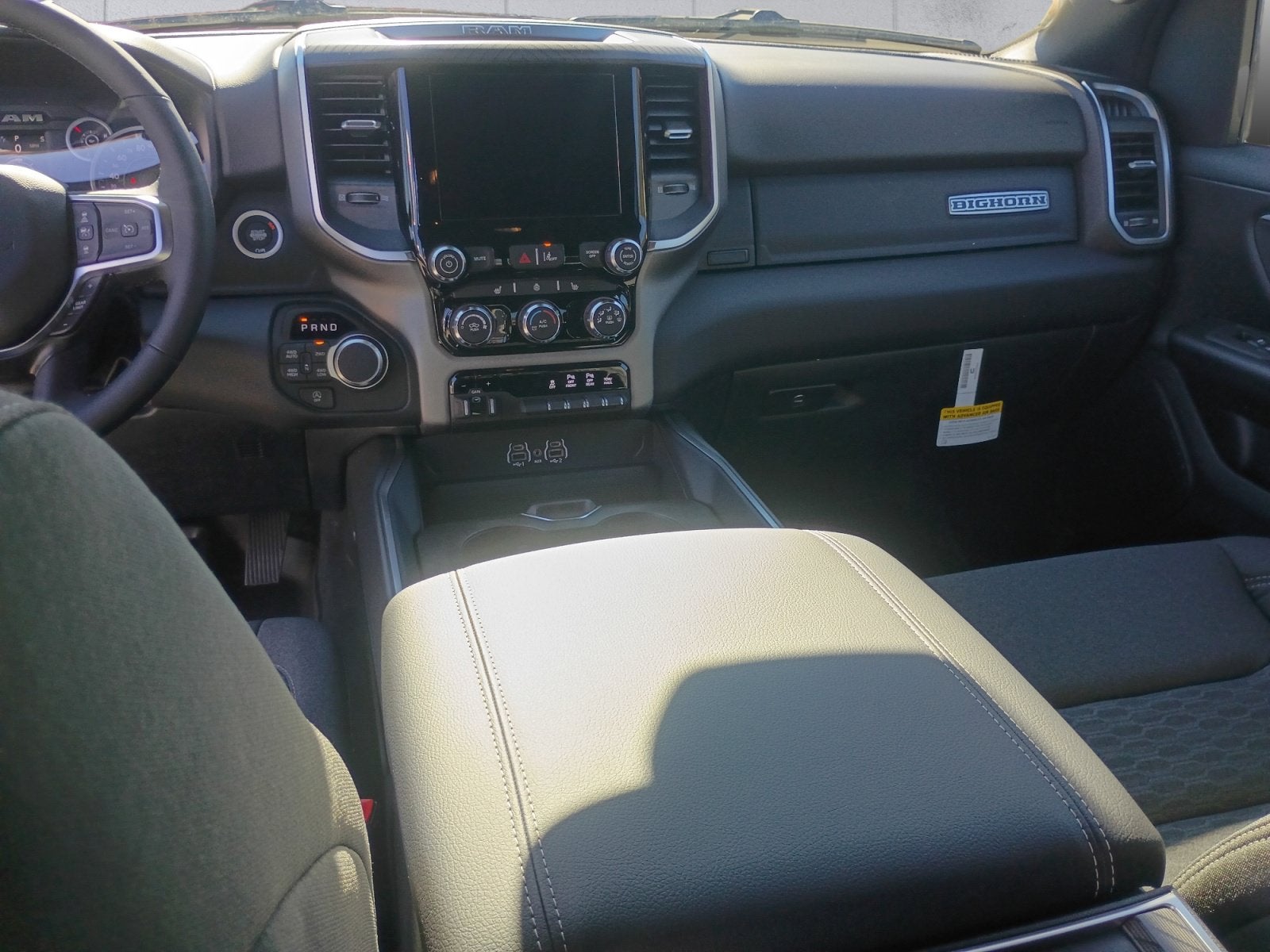 2027 RAM 1500 Big Horn/Lone Star