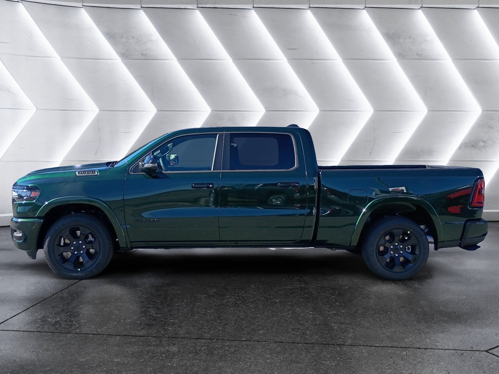 2027 RAM 1500 Big Horn/Lone Star