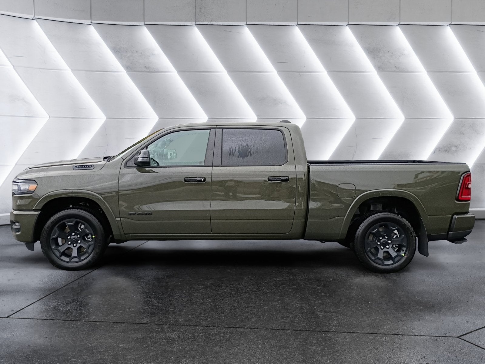 2027 RAM 1500 Big Horn/Lone Star