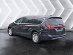 2026 Chrysler Pacifica Select 8 PASSENGER