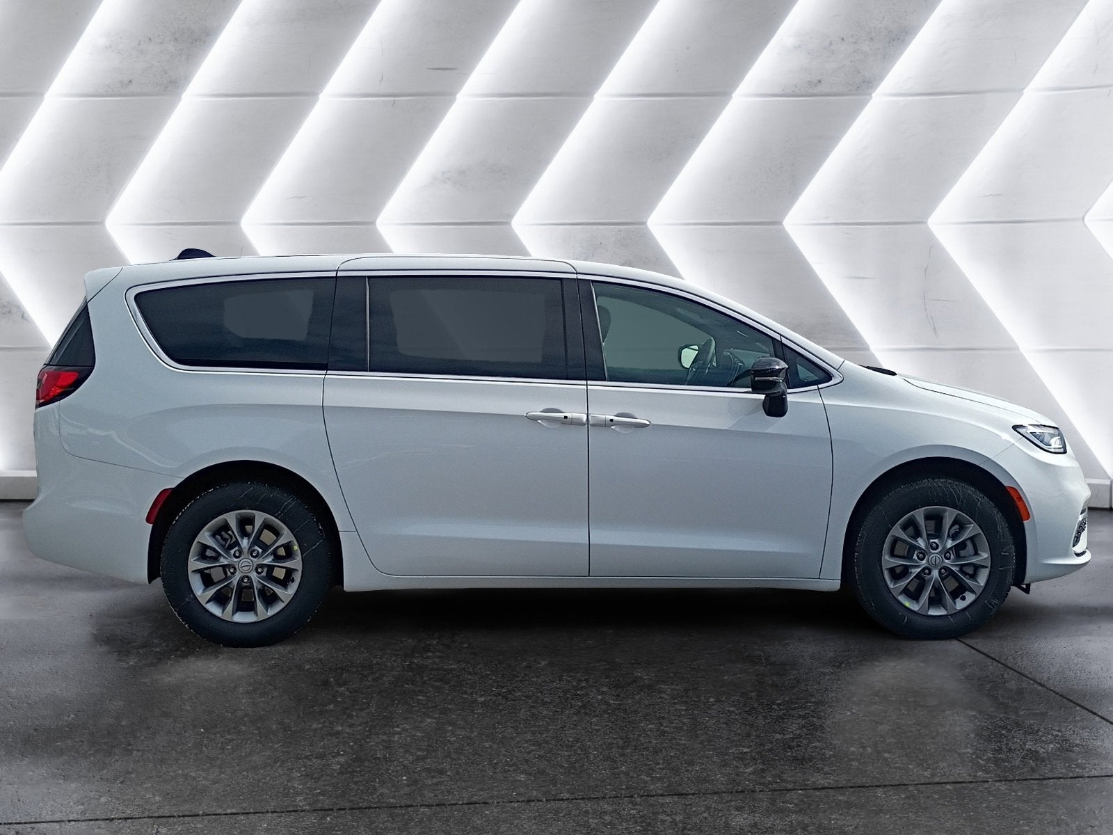 2026 Chrysler Pacifica Select AWD