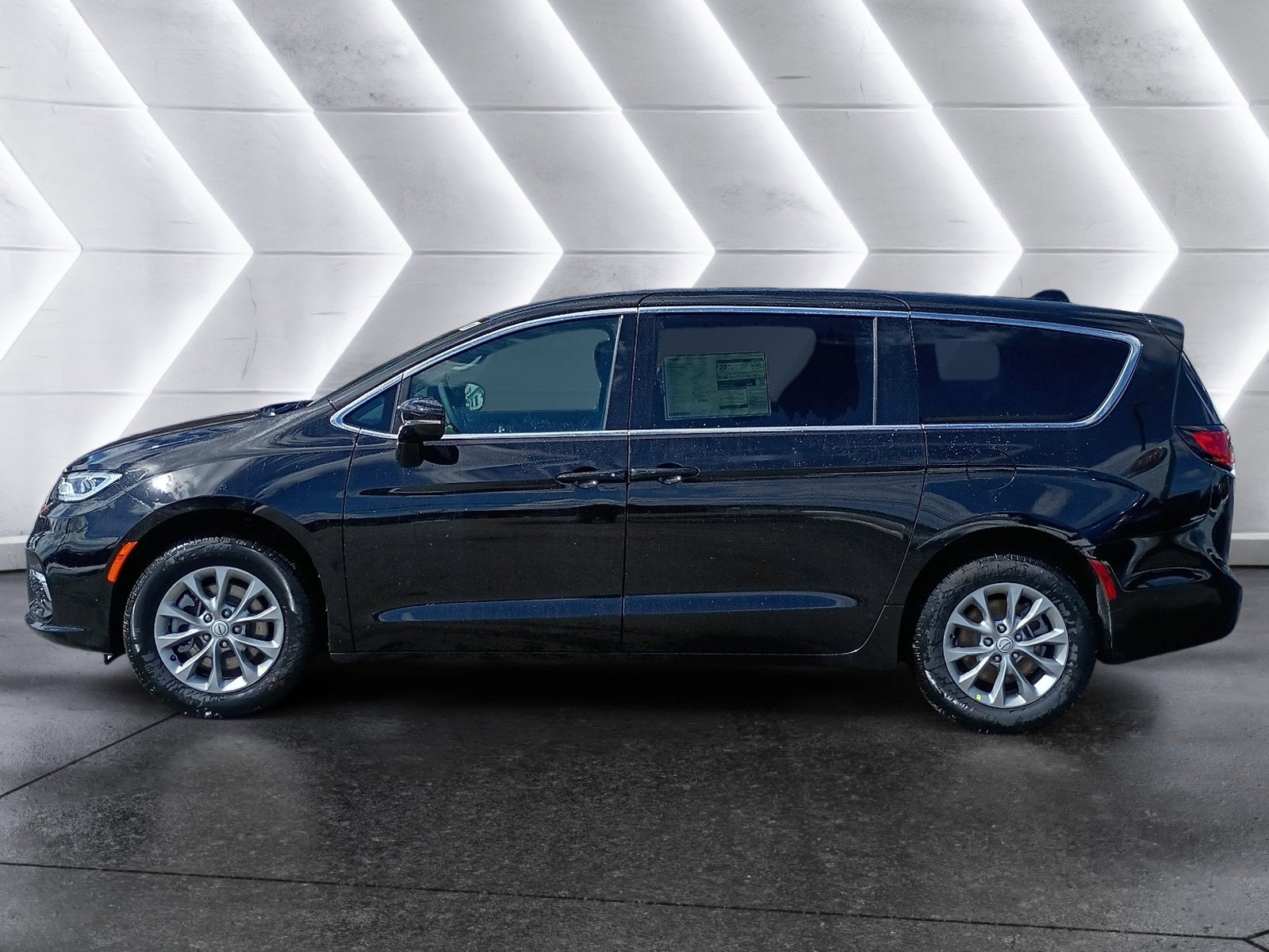 2026 Chrysler Pacifica Select AWD