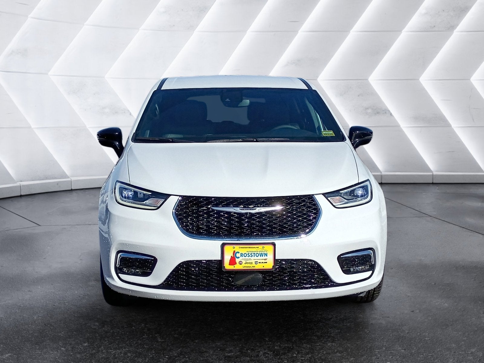 2026 Chrysler Pacifica Select AWD