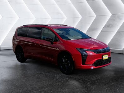 2027 Chrysler Pacifica Select AWD