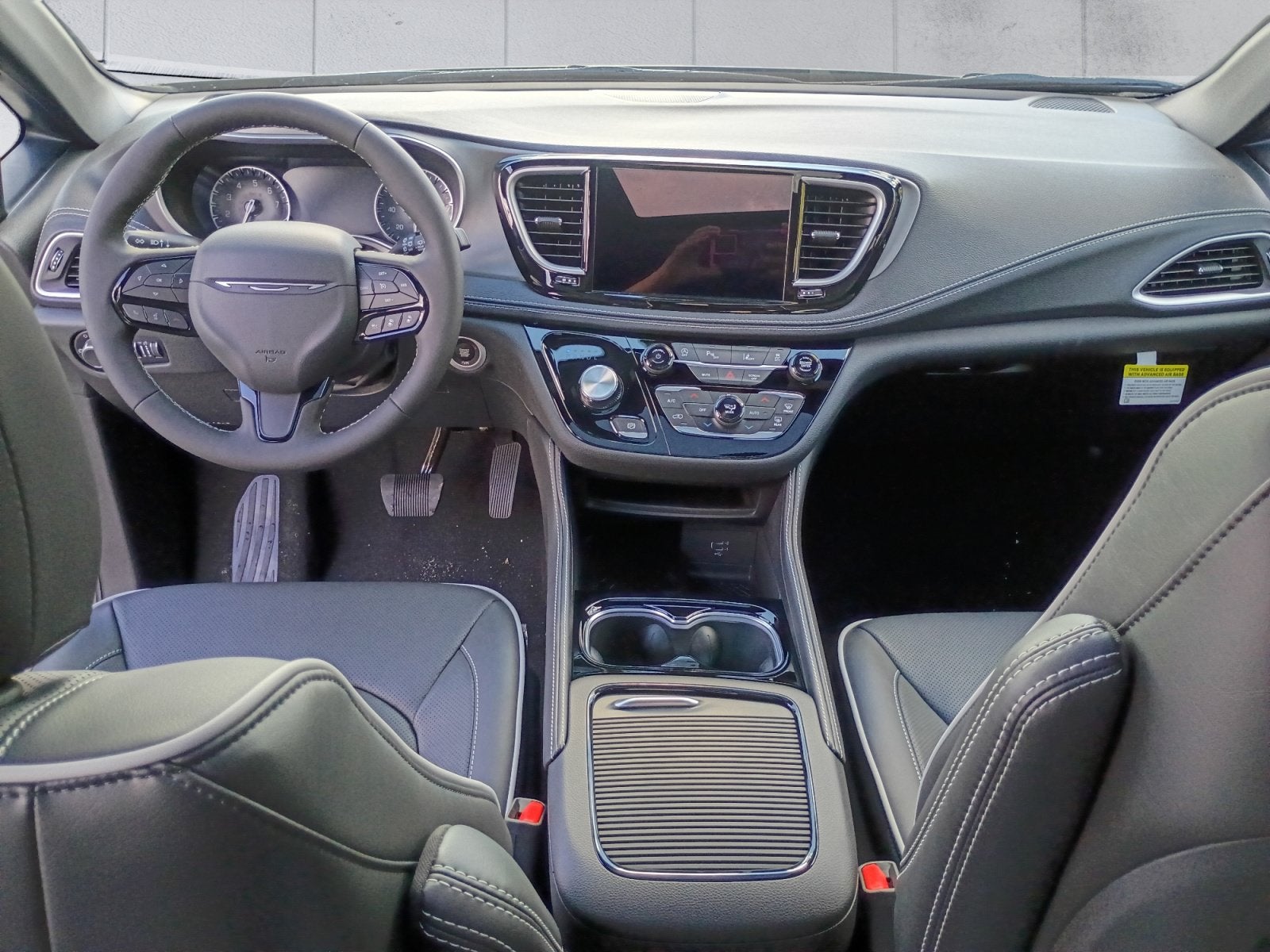 2027 Chrysler Pacifica Limited AWD S