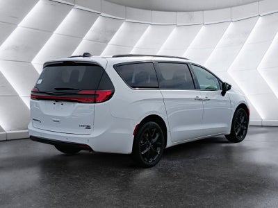 2026 Chrysler Pacifica Limited AWD