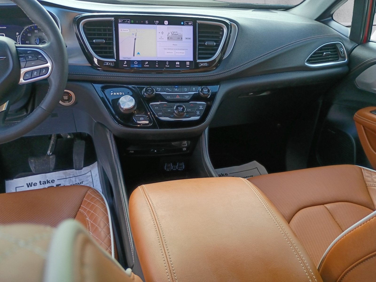2025 Chrysler Pacifica Pinnacle