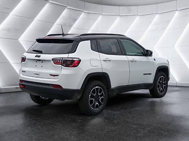 2026 Jeep Compass Trailhawk