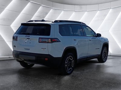 2026 Jeep Cherokee Laredo