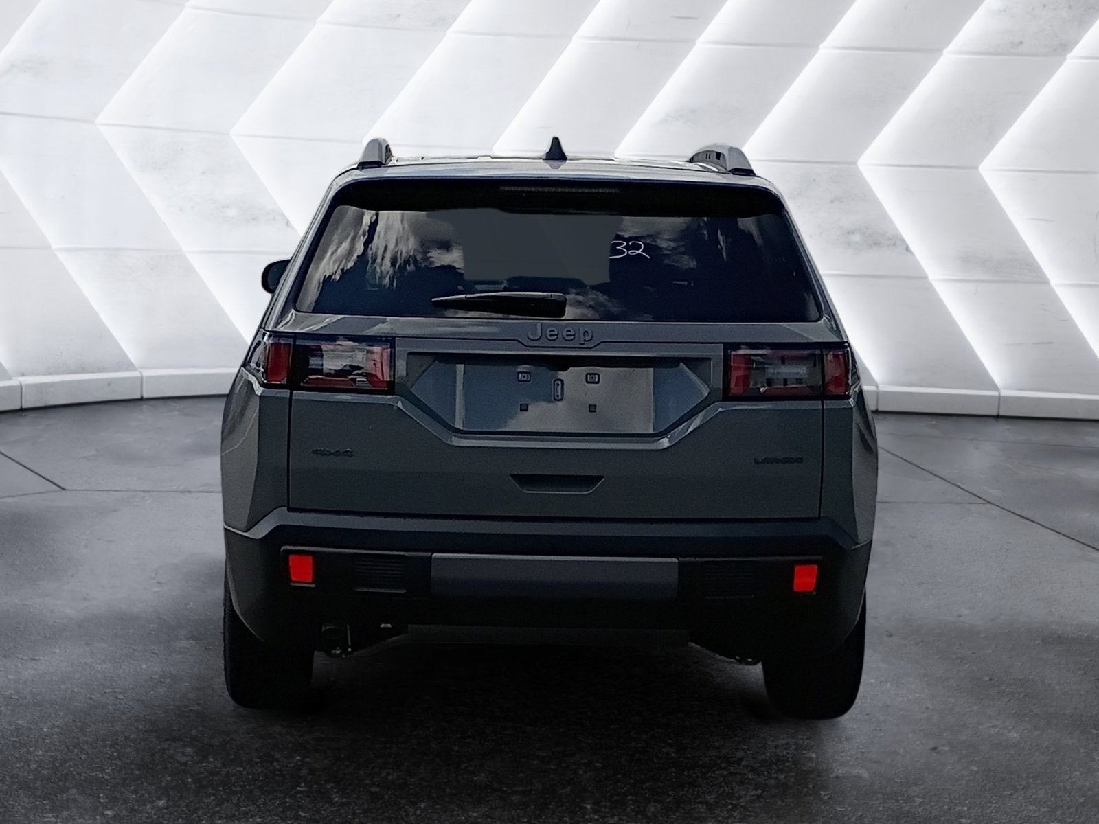 2026 Jeep Cherokee Laredo