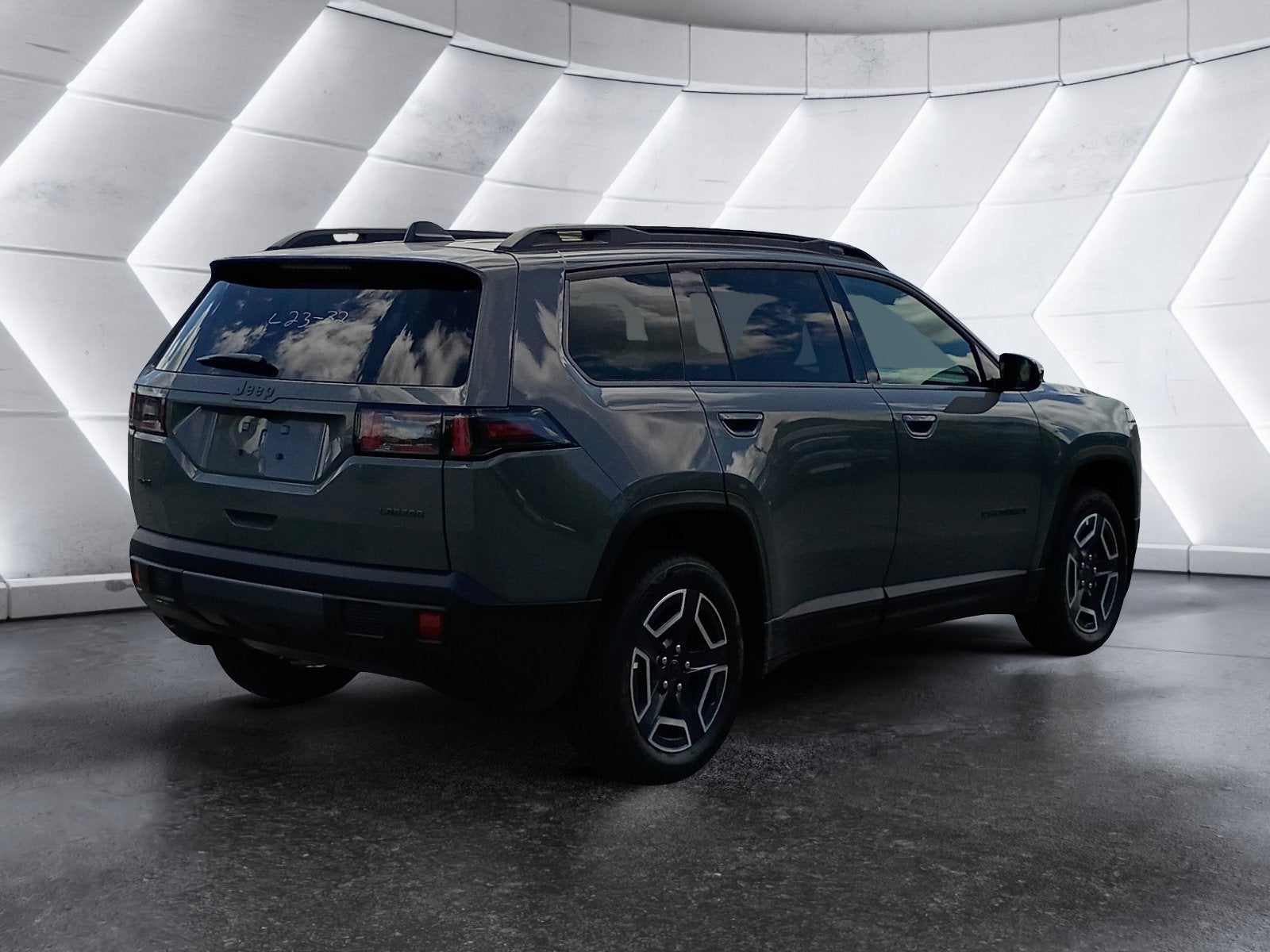 2026 Jeep Cherokee Laredo