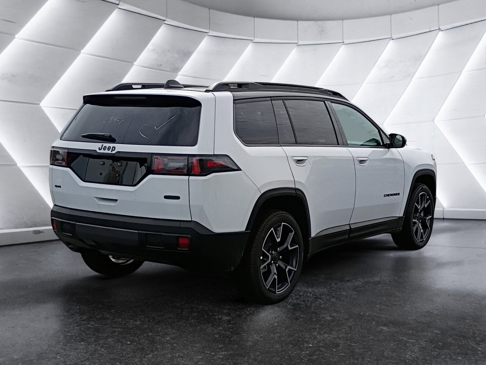 2026 Jeep Cherokee Overland